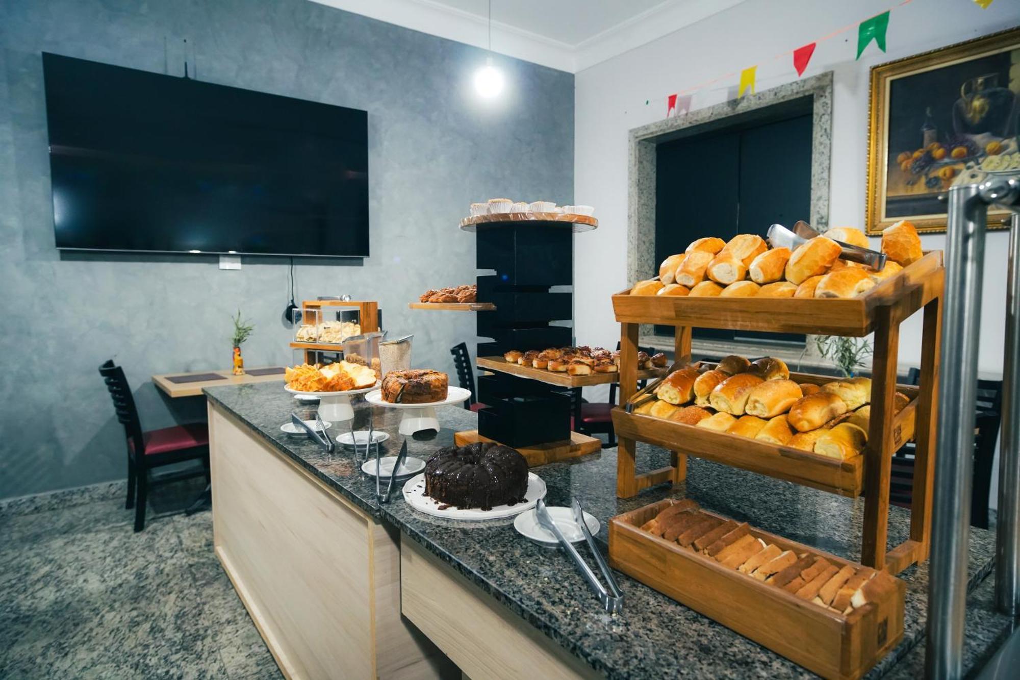 Hotel Euro Suite Pocos De Caldas By Nacional Inn Kültér fotó