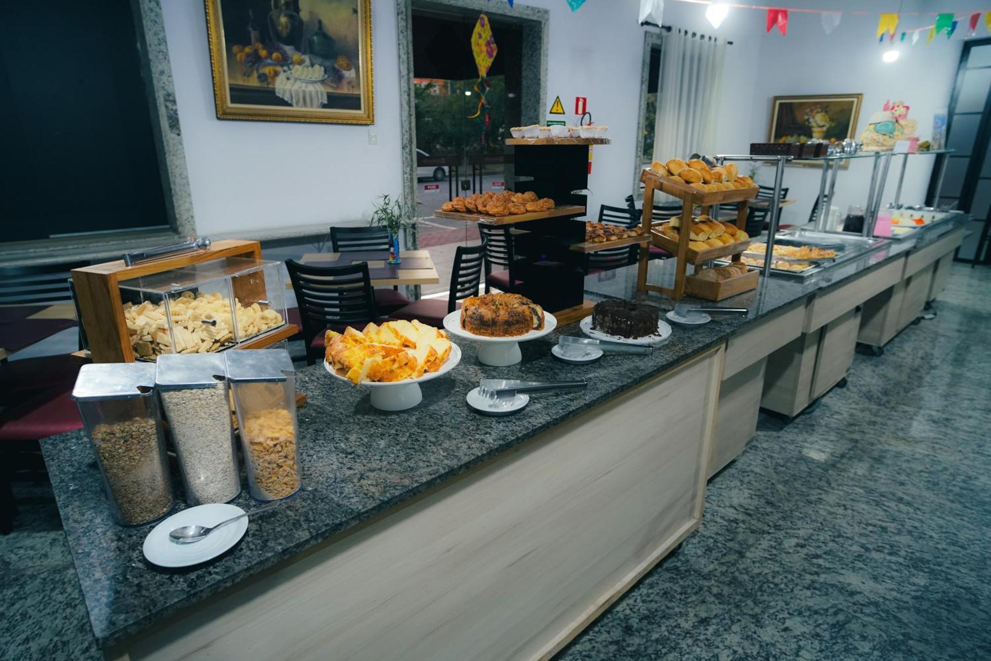 Hotel Euro Suite Pocos De Caldas By Nacional Inn Kültér fotó